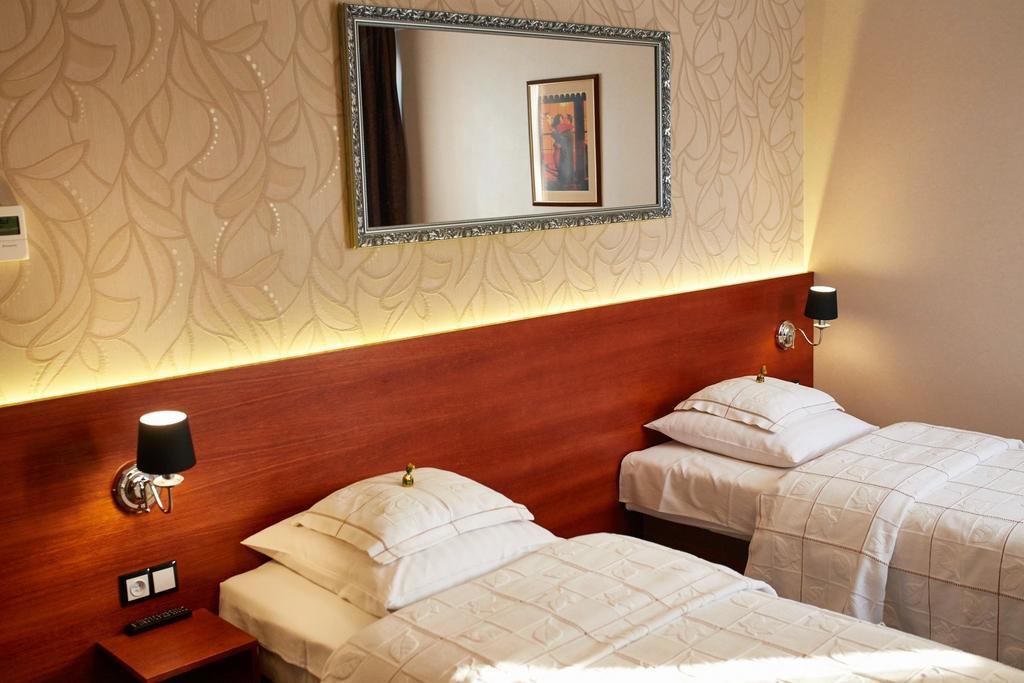 Hotel&Spa Kameleon Żory Habitación foto